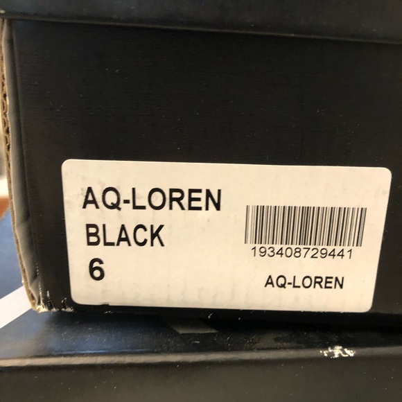 Aqua Loren Black Leather Platform Ankle Boots - Picture 11 of 11